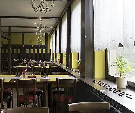 U Dubu Otel *